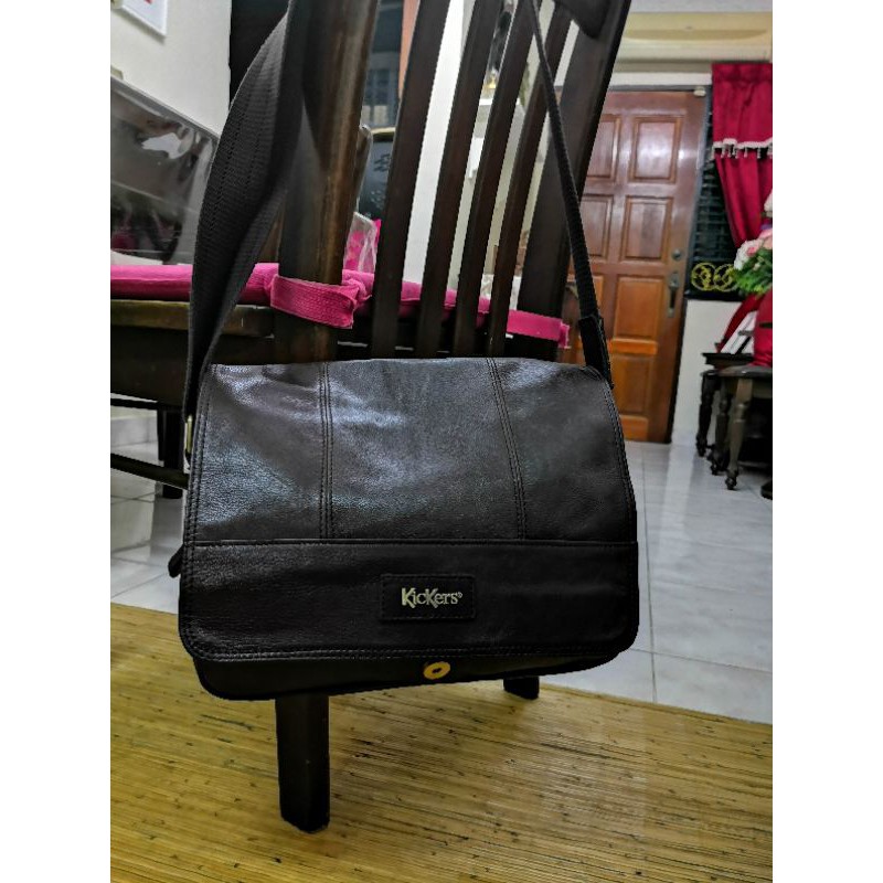 Sling beg Kickers authentic full genuine leather 100 originalBeg sandang di bahu Shopee Malaysia