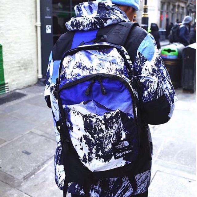 Supreme tnf clearance mountain backpack