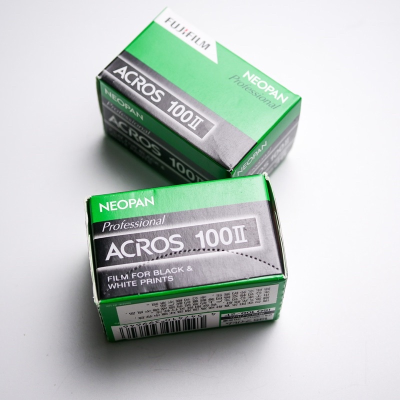 LOMOCREWZ Fujifilm Neopan Professional Acros II 100 ASA Black and White