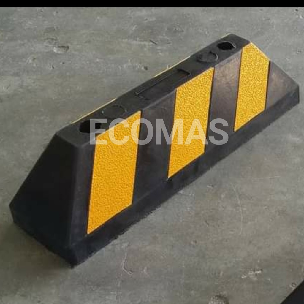 HEAVY DUTY BIG RUBBER WHEELSTOPPER TYRE STOPPER LORRY STOPPER PARKING