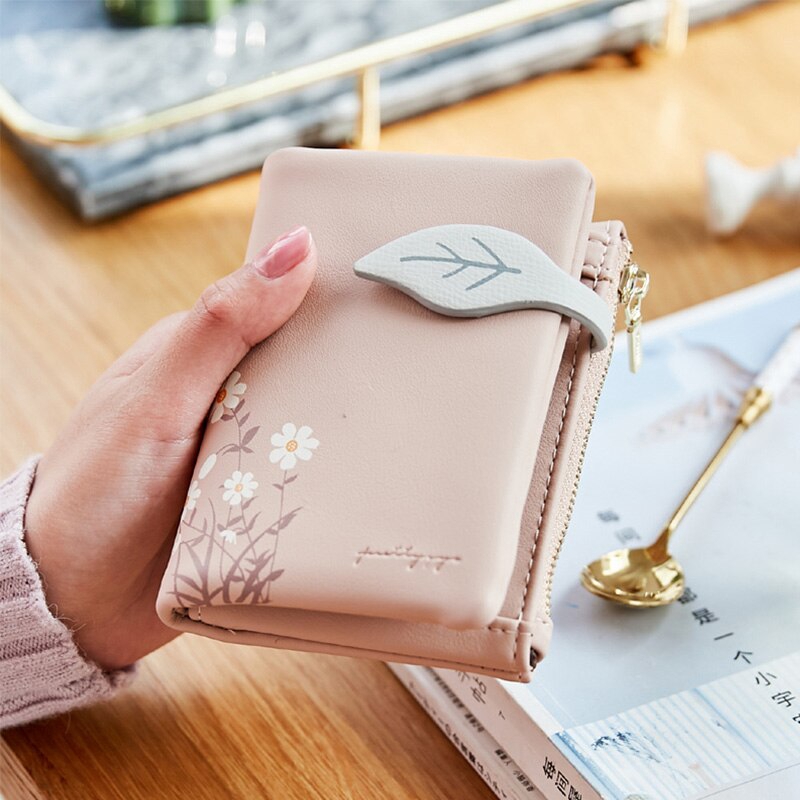 Mini wallet hotsell for girls