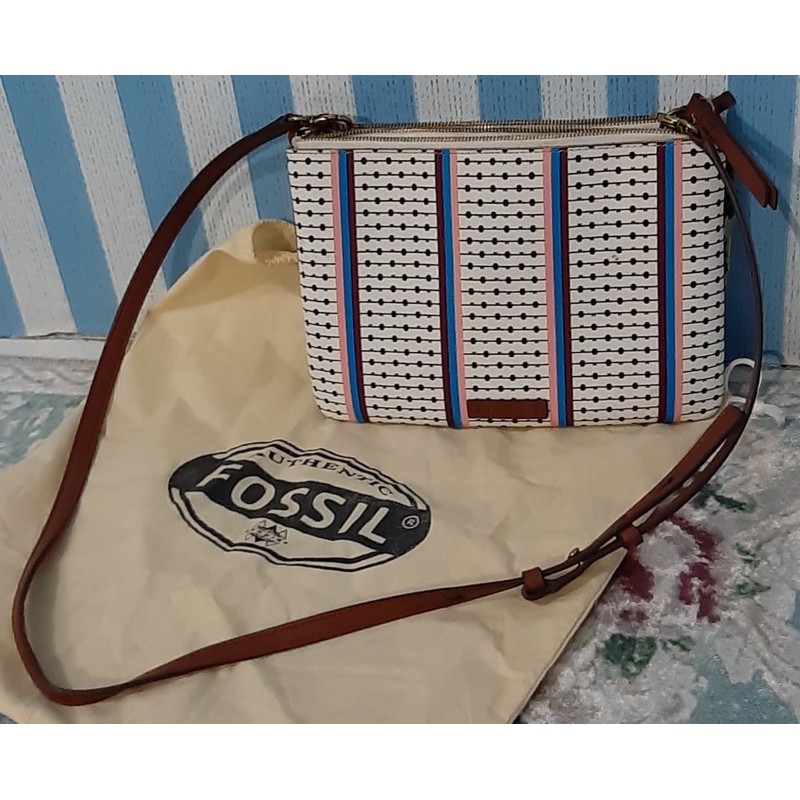 Preloved fossil sling bag Shopee Malaysia