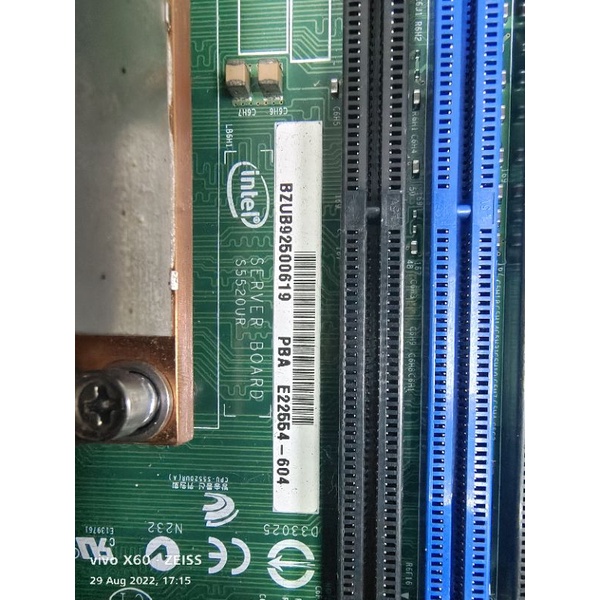Motherboard server intel SR2600 series.free xeon 2.33Ghz 2pcs,free heat
