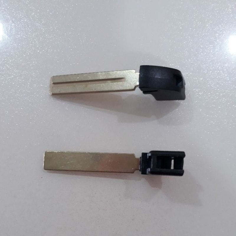Toyota Hilux Innova Fit Original Emergency Mechanical Uncut Key for ...
