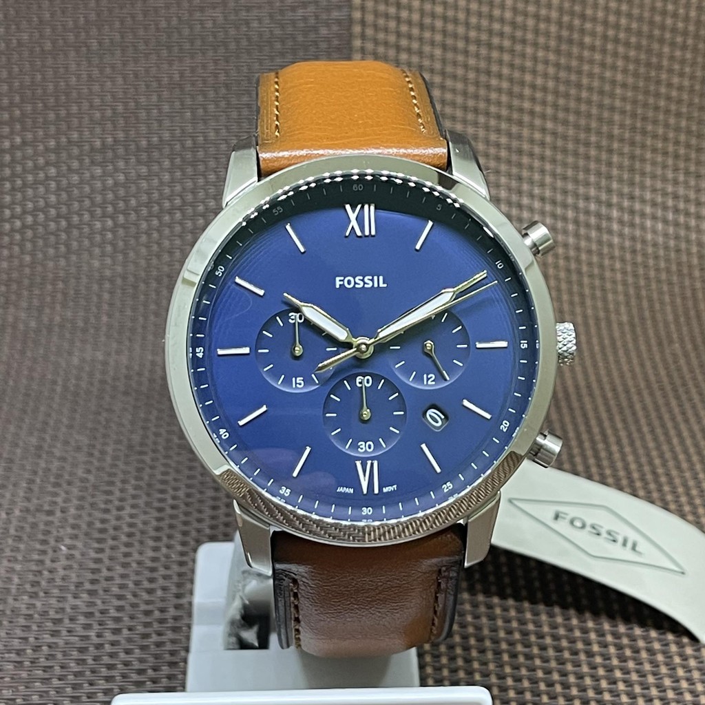 Fossil FS5708SET Neutra Chronograph Luggage Leather Men's Watch and  Bracelet Set | Shopee Malaysia