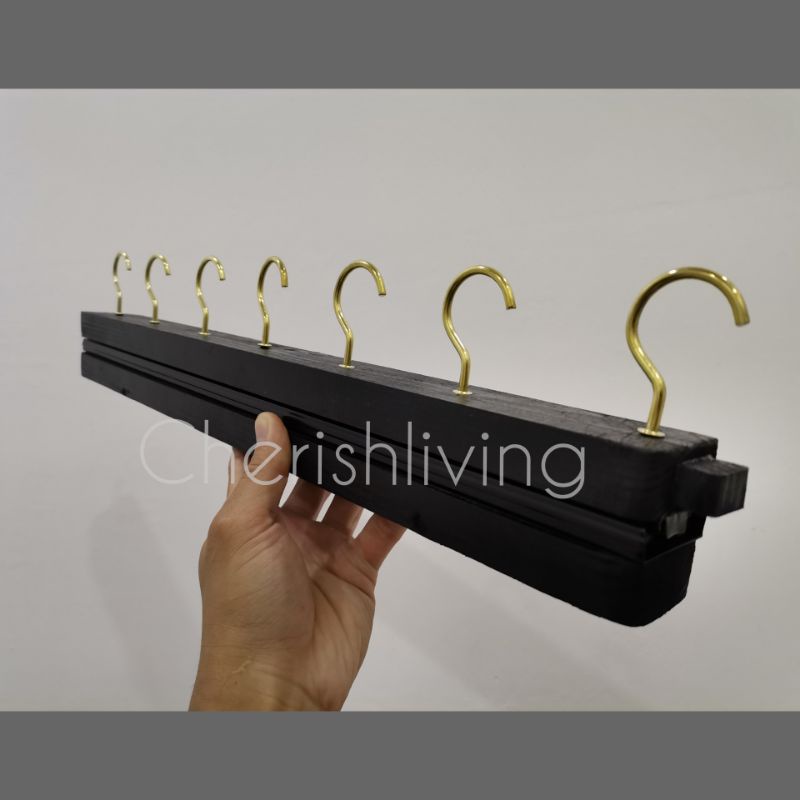 Kitchen Pull out pan hanging rack (Rak Kuali Dapur Tarik) | Shopee Malaysia