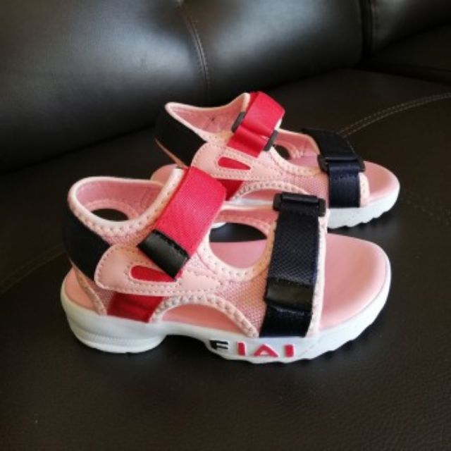 Sandal fila hot sale perempuan