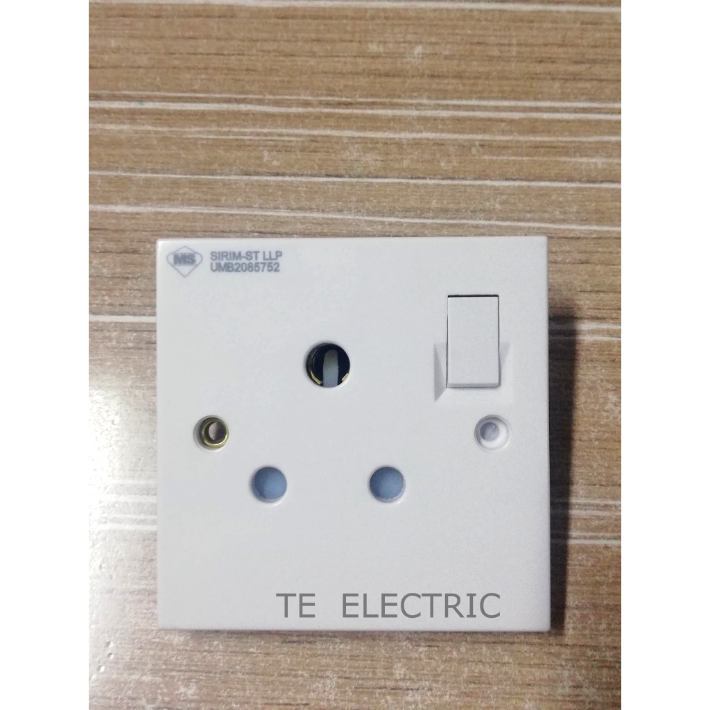 UMS 1215A 15A 1 GANG SWITCHED SOCKET OUTLET UMS 15A AC 250V SWITCHED ...