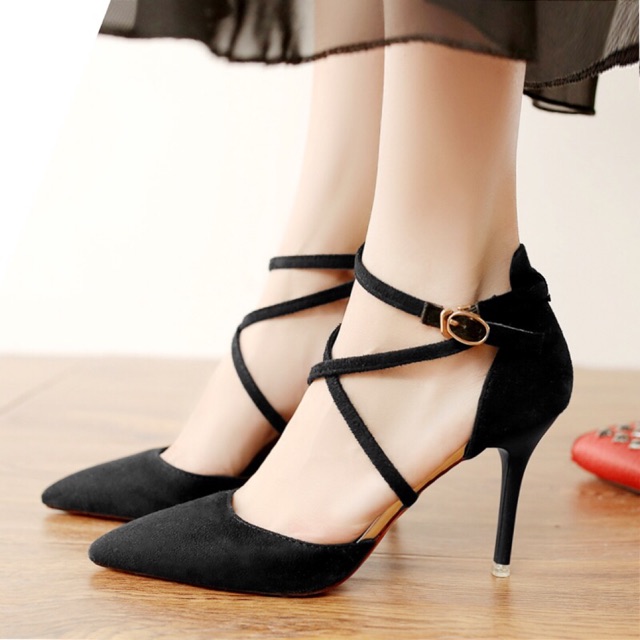 Licci Brand. 2018 New Fashion Heels design. Shopee Malaysia