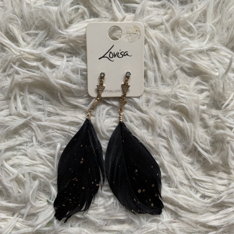 Lovisa on sale black earrings