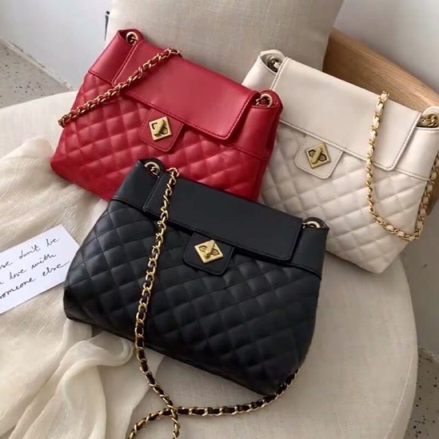 😻High Class Europe style😻 ShoulderBeg/Sling beg Two way use+ Free 🎁 ...