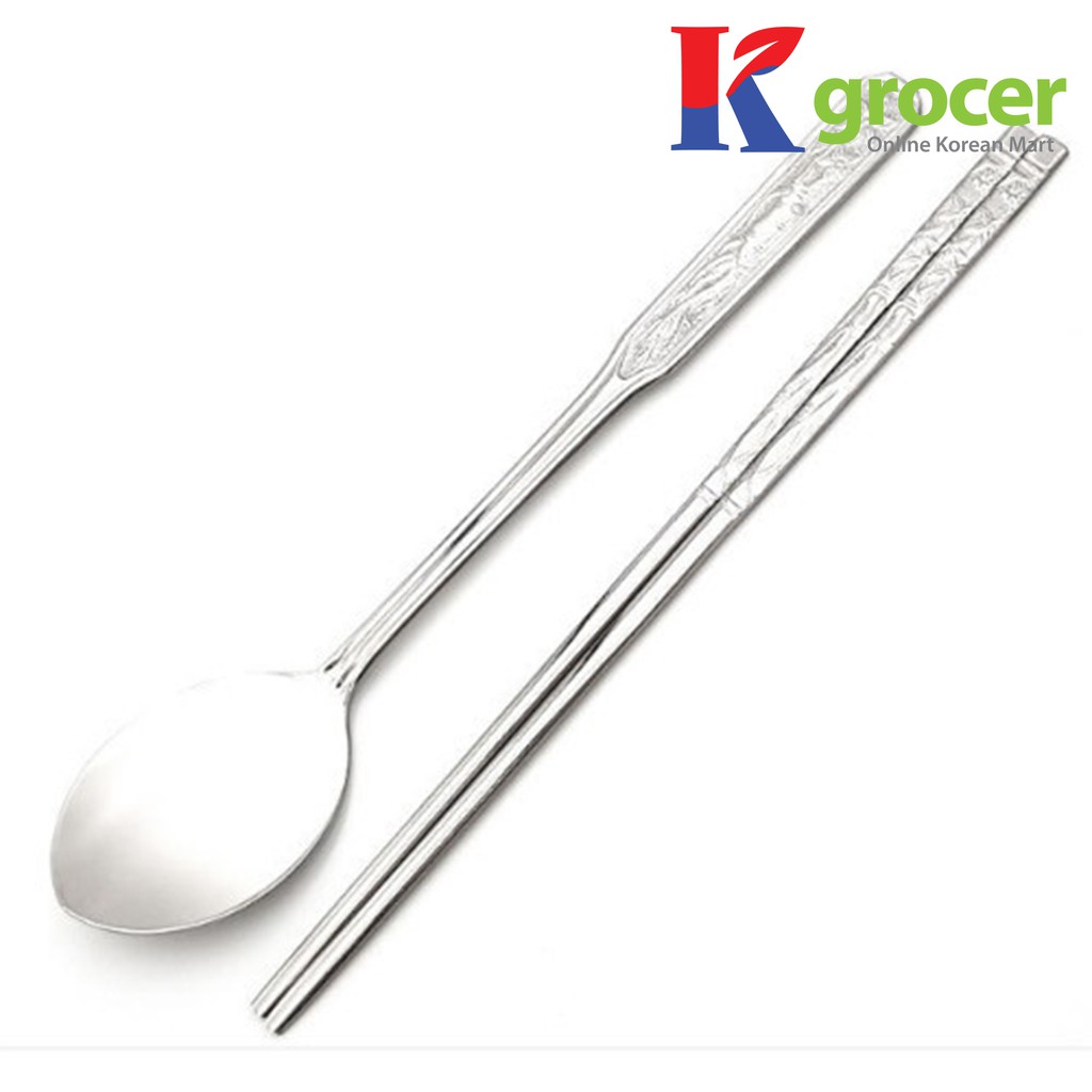 【Ready Stock】Kgrocer Korean Spoon & Chopsticks Set Ginseng Pattern (1 Spoon & 1 pair of