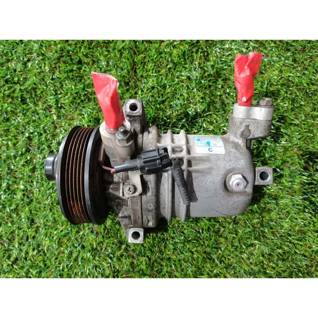Nissan compressor NISSAN LIVINA & LATIO HR16 1.6L AIRCON COMPRESSOR
