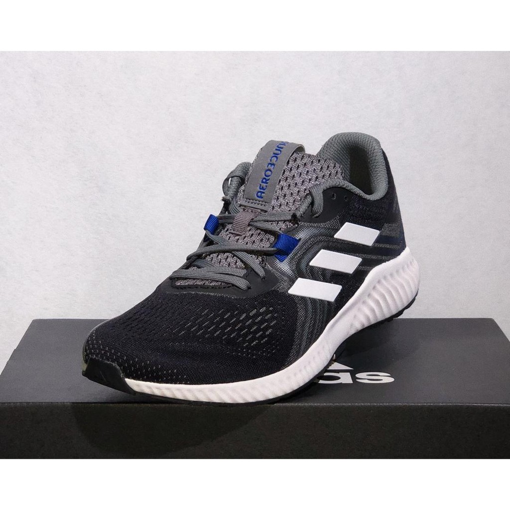 Adidas best sale aerobounce continental