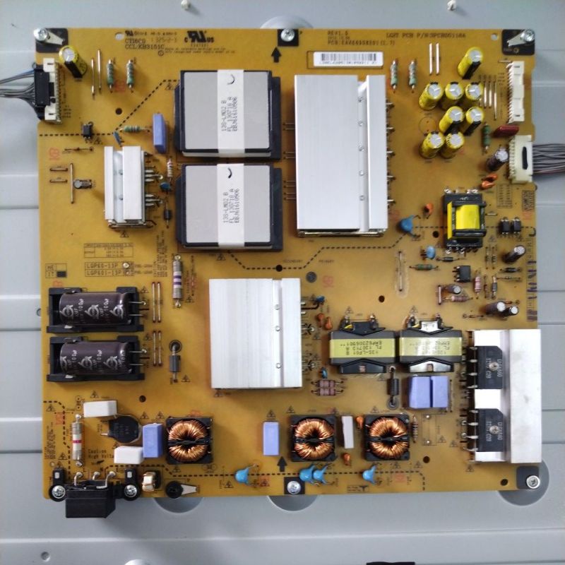 NEW LG P/N: 6870C-0502C T-Con Display Driver Controller Board z532