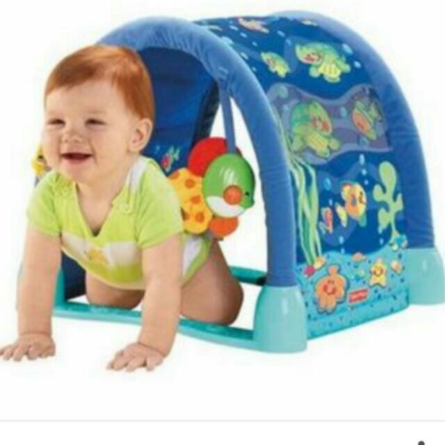 Fisher price ocean wonders kick and hot sale crawl gym