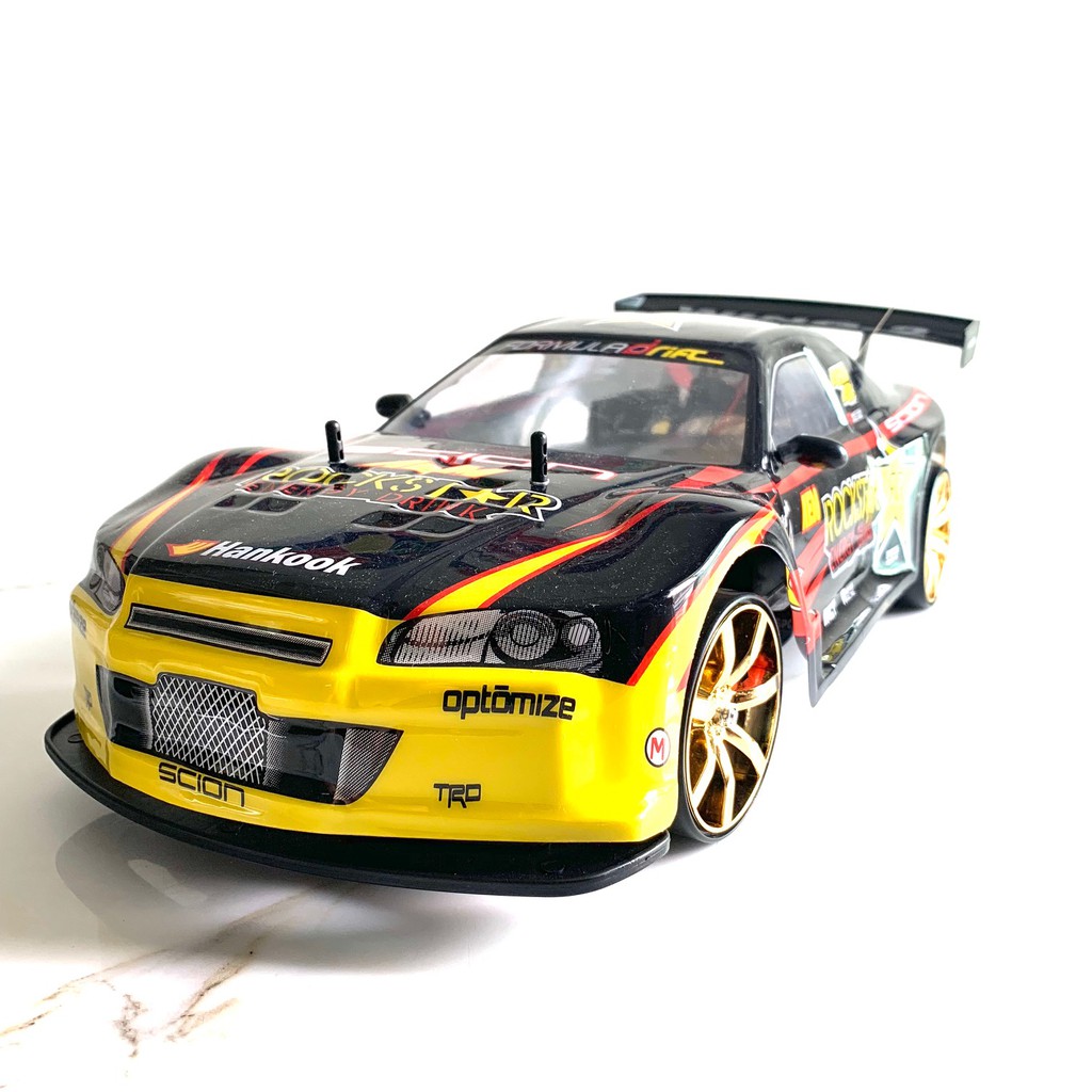 Wing 2 store rc car