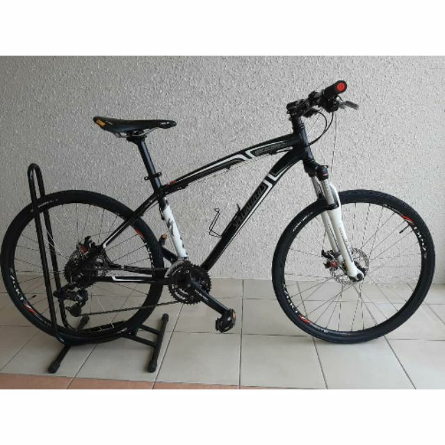 Specialized model deals en14766