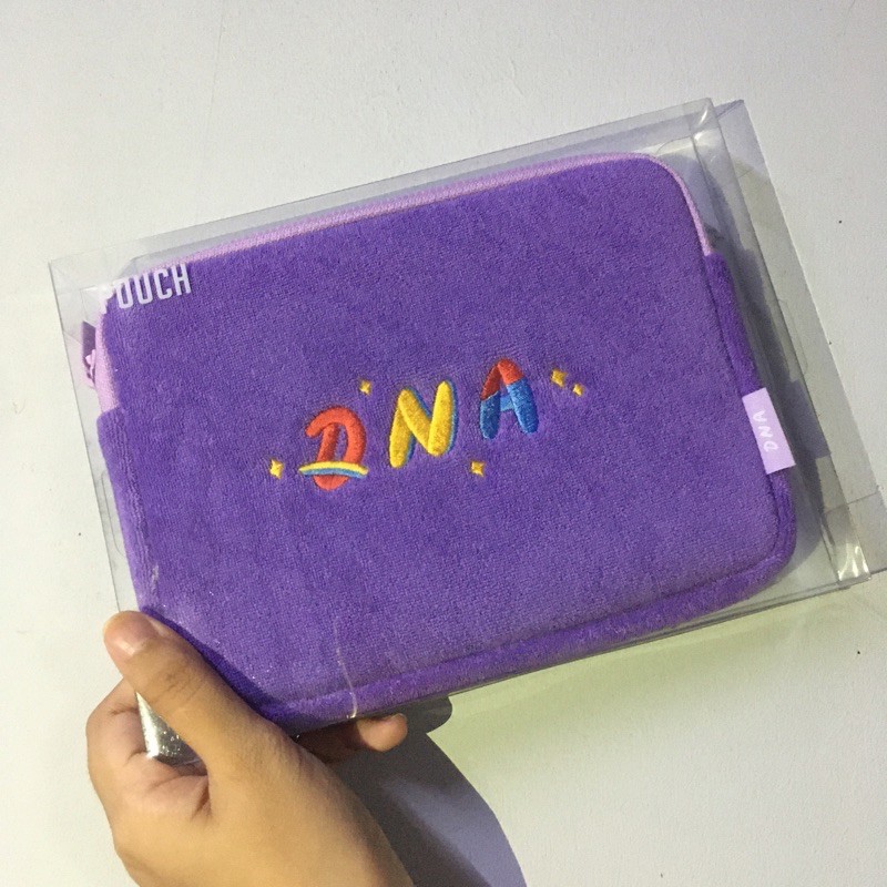 Bts 2025 dna pouch