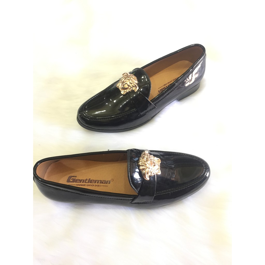 Korean Gloss Leather Shoes With Metal Bands In Black And Southwest