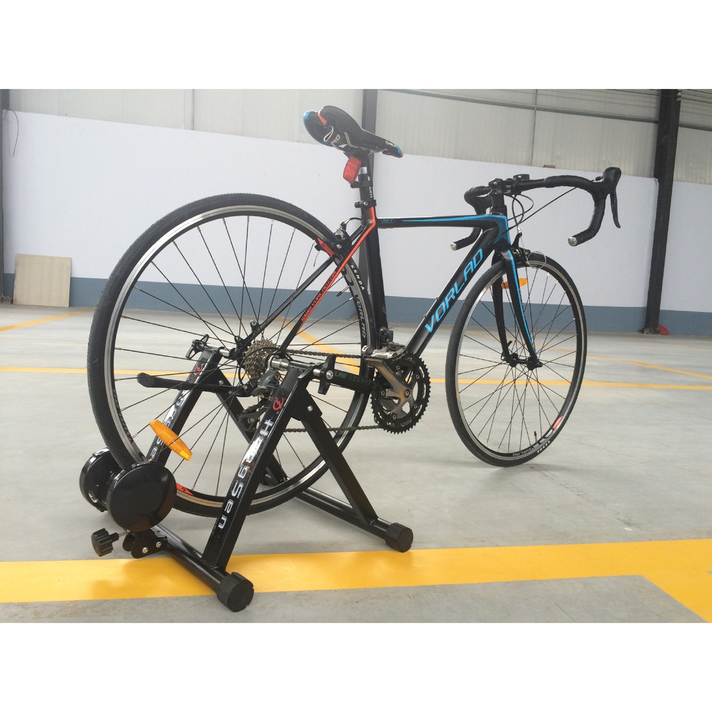 Mountain bike store stationary trainer