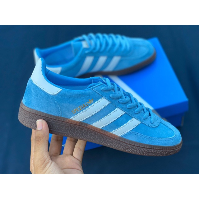 Harga kasut adidas outlet original