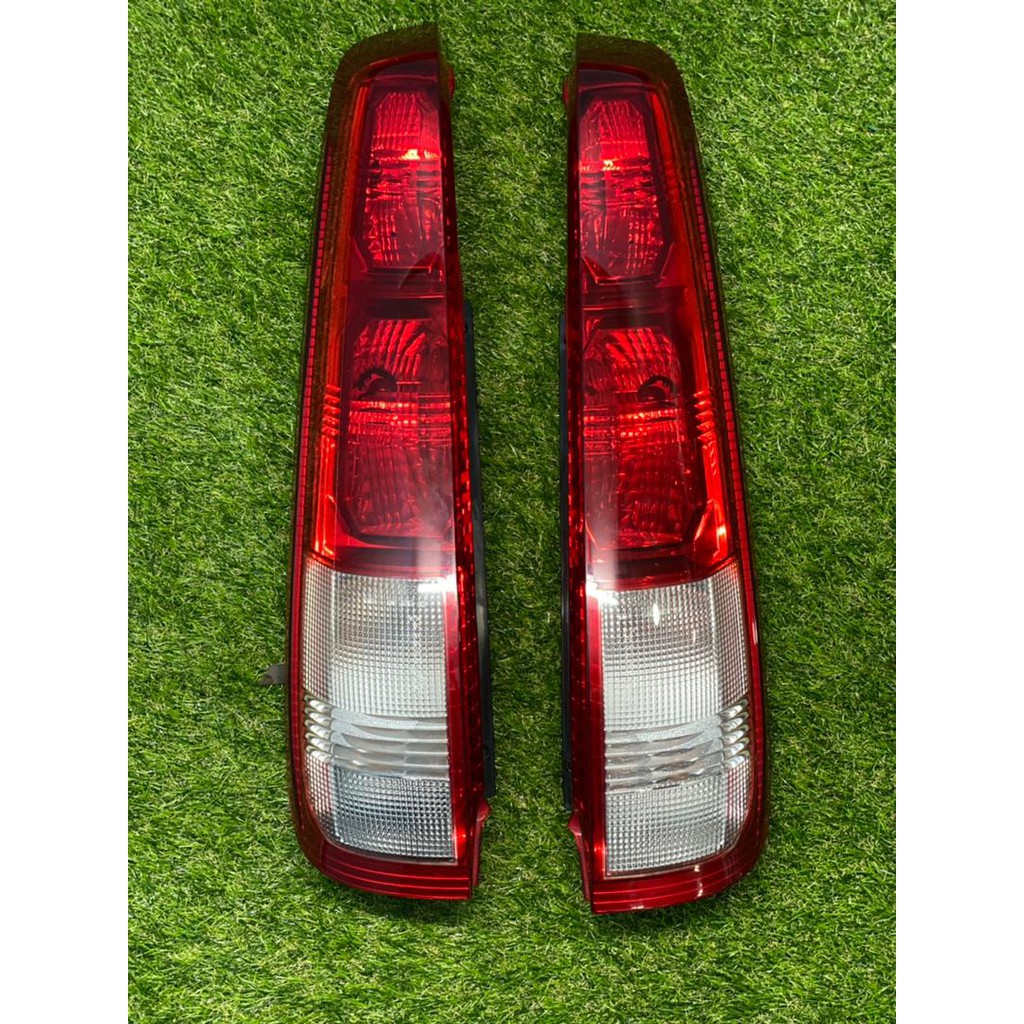 Nissan XTrail NT30 Tail Light Shopee Malaysia