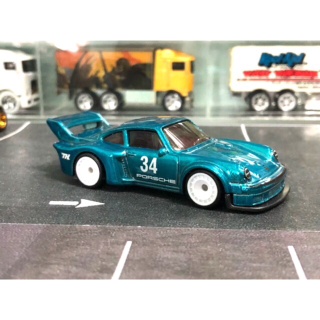 Hot Wheels Porsche 934.5 Super Treasure Hunt (STH) | Shopee Malaysia