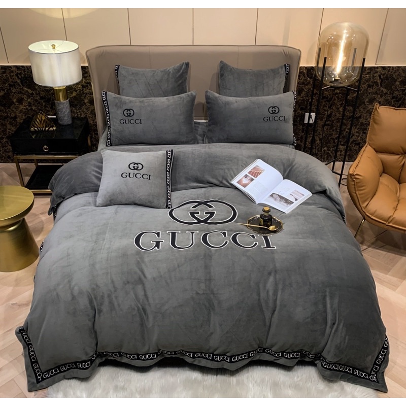 Gucci Luxury Branded Milk Velvet Material Cadar Baldu Getah Keliling ...