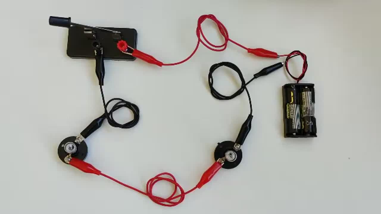 Simple Electric Circuit Series Circuit for Physic Project School ...