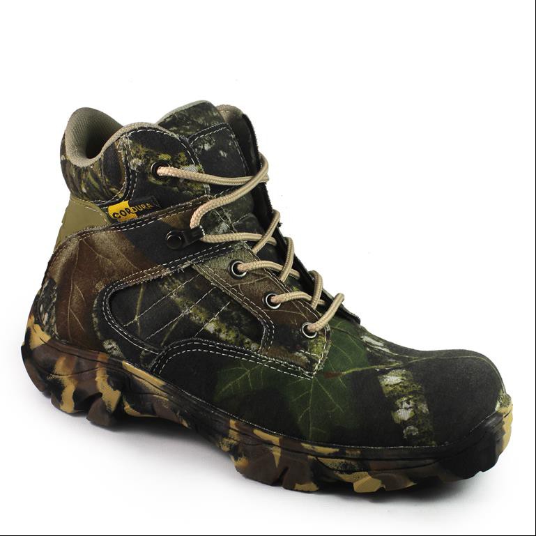 Camo on sale safety boots