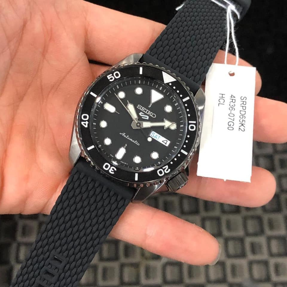 Seiko 5 Sports Superman SRPD65K2 Automatic Black Dial Hardlex Crystal Glass Stainless Steel Case Silicone Strap Watch Shopee Malaysia