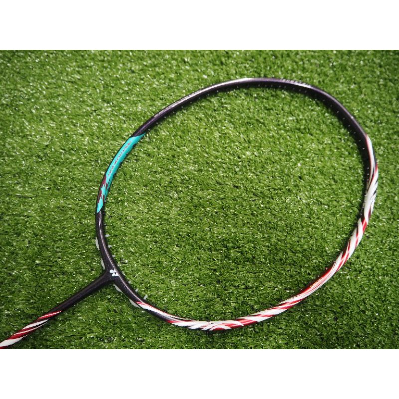 Yonex Astrox 100ZZ Kurenai Viktor Axelsen Badminton Racket Shopee
