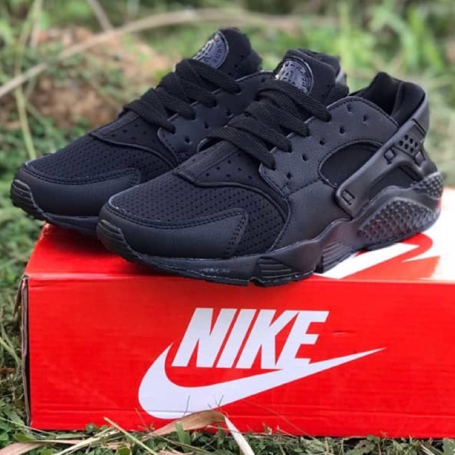 Huarache triple black lizard sales