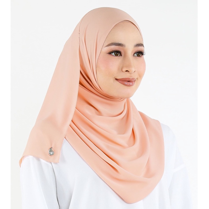 Waarna Essentials: Medley in Flame | Shopee Malaysia