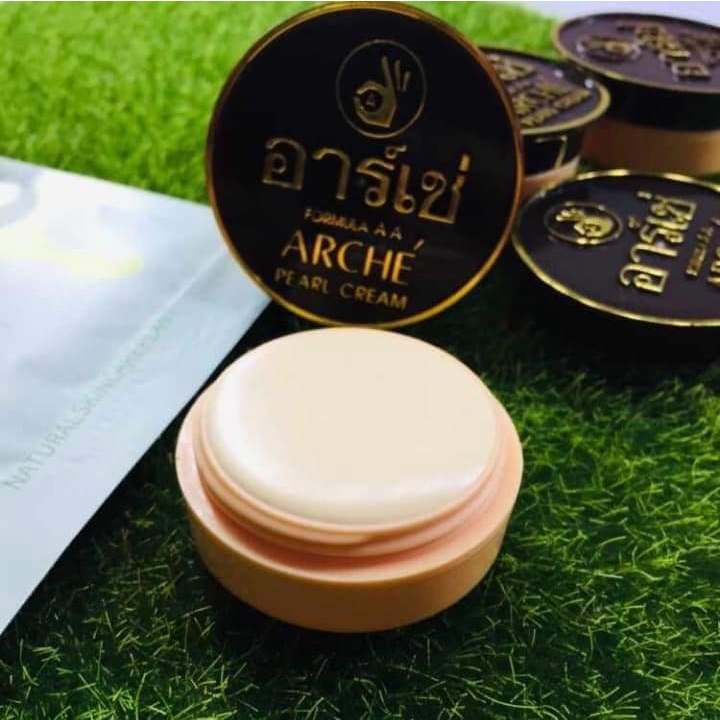 ARCHE Cream Pure Pearl Whitening Krim Muka Pencerah Mutiara