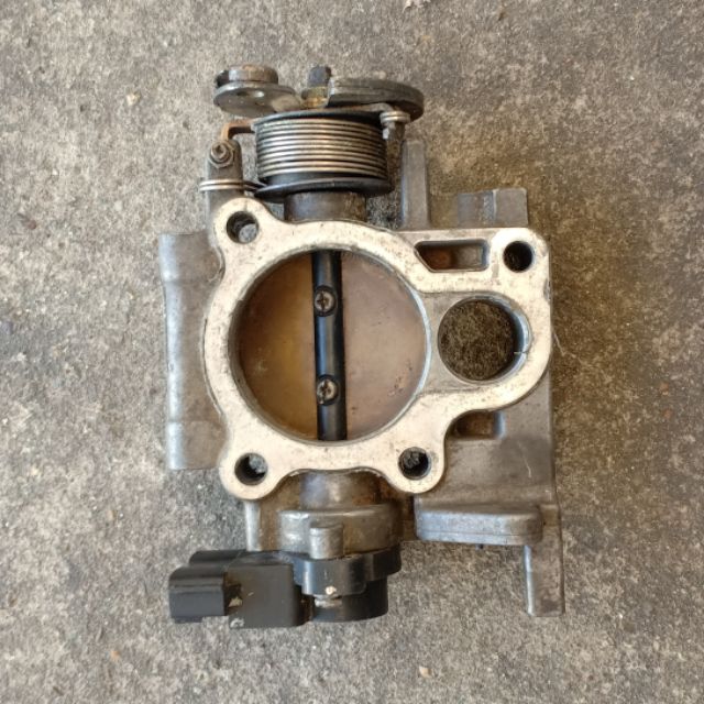 Isuzu Dmax 3.0 4JH1 throttle body used from halfcut Japan | Shopee Malaysia