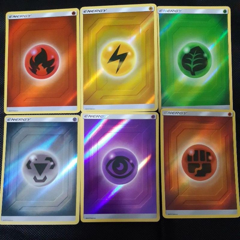 Pokemon Card TCG Hidden Fates Year 2019 fire / grass / lightning