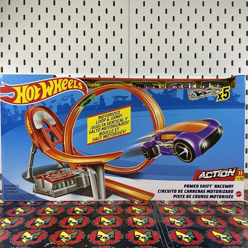 Hot wheels best sale motorized loop track