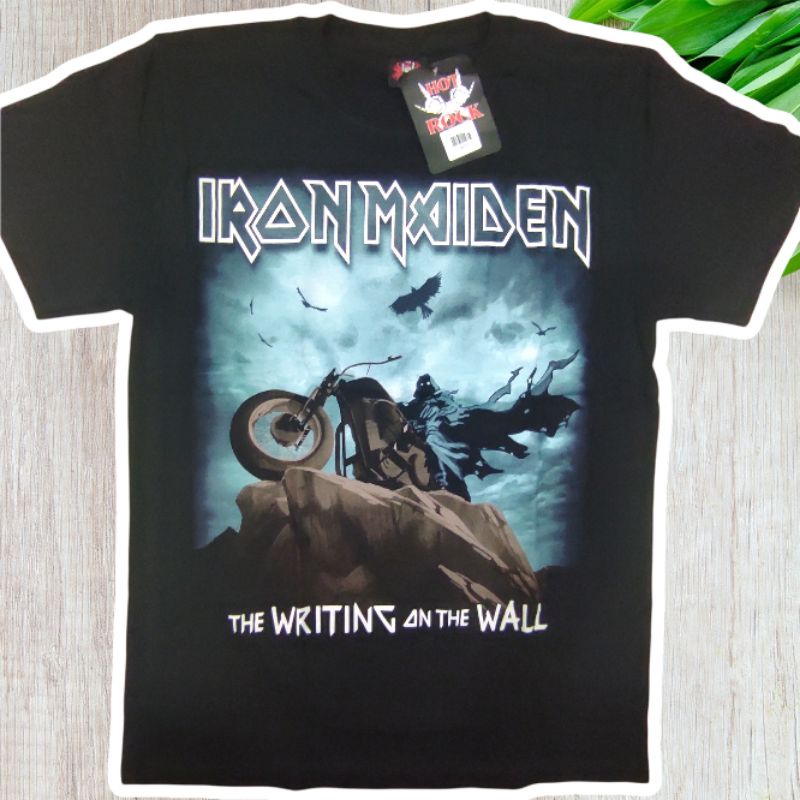 Baju Band Iron Maiden Writing On The Wall Hot Rock | Shopee Malaysia