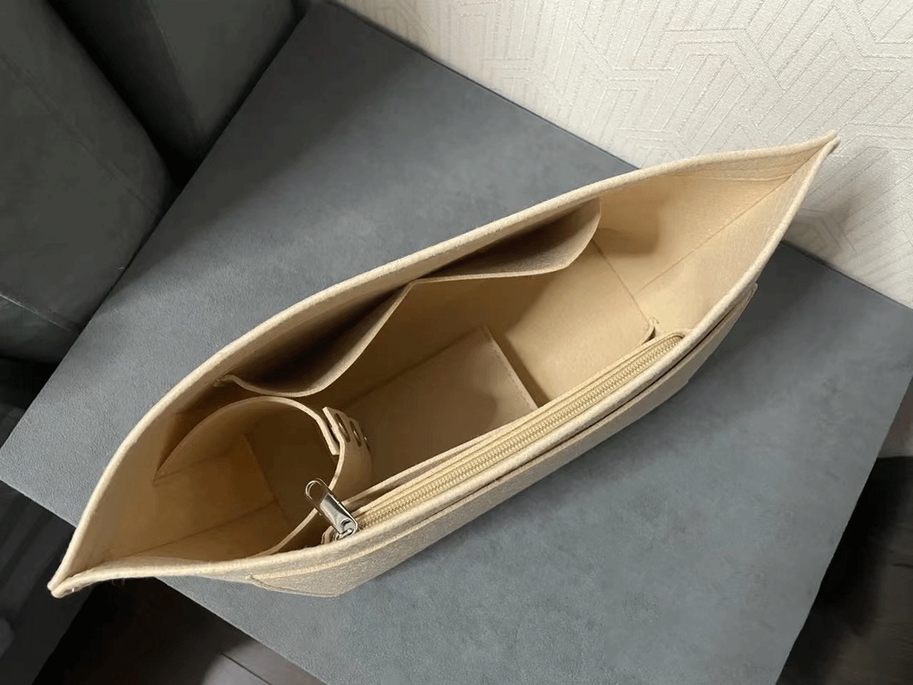 I've been styling homes for decades and these are the failsafe home ... - Stylist Githerhappy Ist Does Furniture Neutr Vacation Inner