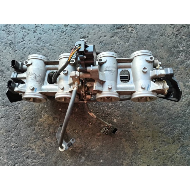Kawasaki Z800 throttle body ori set Shopee Malaysia