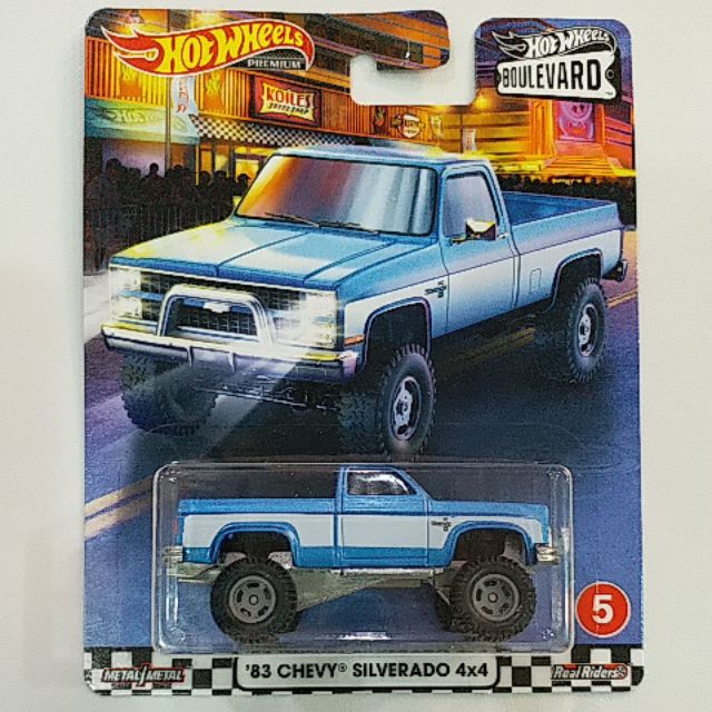 HOT WHEELS PREMIUM 2020 BOULEVARD '83 CHEVY SILVERADO 4×4 (USA