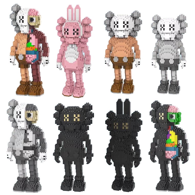 Kaws 3D Assembled Model Toy Set, Model KAWS decor Display Desk | Shopee ...