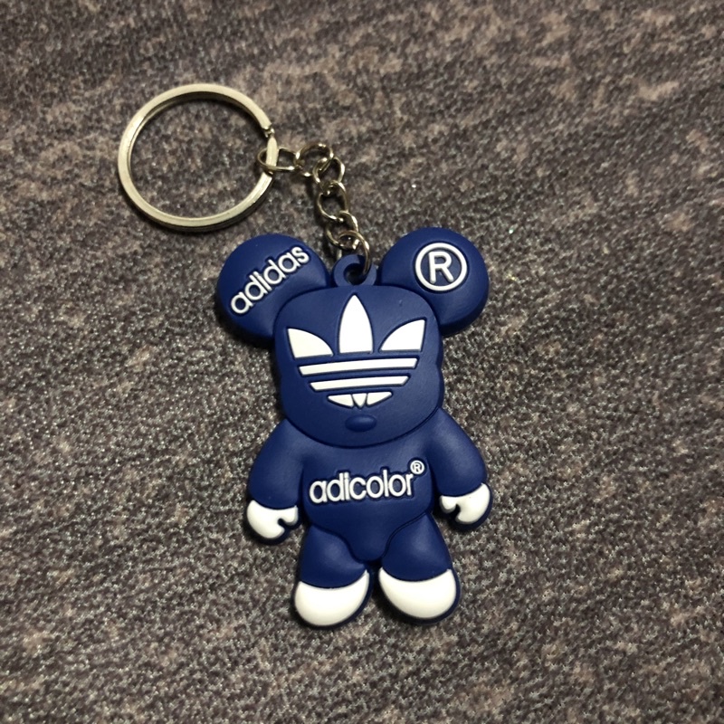 Adidas trefoil keychain hotsell