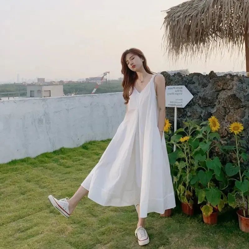 Women s suspender dress white chiffon dress female summer new style loose and thin super fairy long dress seaside vacation beach suspender dress Shopee Malaysia