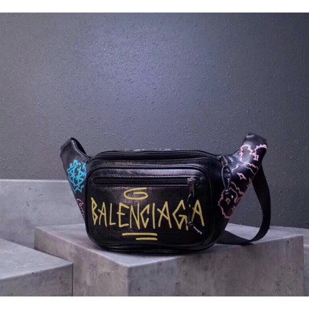 Waist bag best sale balenciaga graffiti original