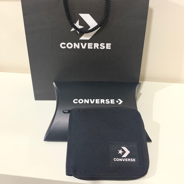 Converse store zip wallet