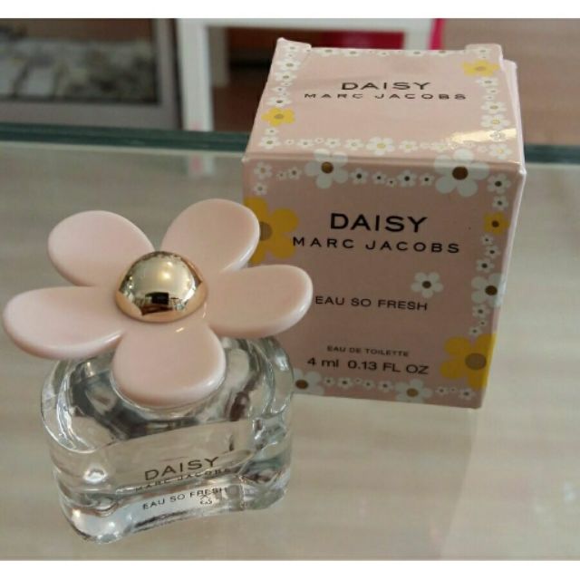 Marc Jacobs Daisy Eau So Fresh Miniature Shopee Malaysia