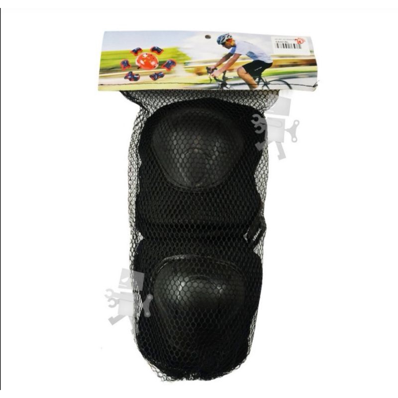 Adjustable Black Outdoor Rollerblades Safety Gear Wrist Elbow and Knee